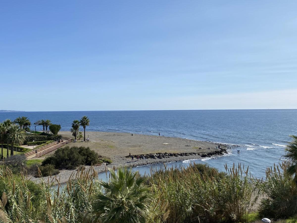 Cortijo Blanco Beachfront - Eaw Homes Марбеля Екстериор снимка